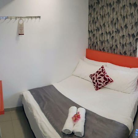 Teruntum 96 Guest House Kuantan Dış mekan fotoğraf