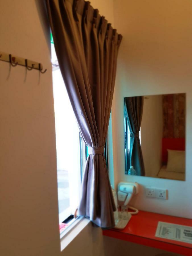 Teruntum 96 Guest House Kuantan Dış mekan fotoğraf
