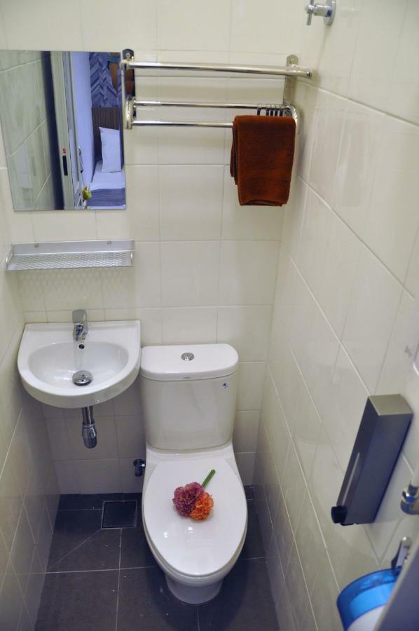 Teruntum 96 Guest House Kuantan Dış mekan fotoğraf